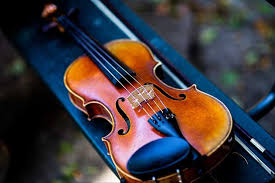 6 Alat Musik Harmonis Yang Perlu Diketahui Bukareview