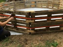 Palettenpool Selbstgebaut Bauanleitung Zum Selberbauen 1 2 Do Com Deine Heimwerker Community Paletten Pool Pool Selber Bauen Paletten