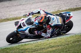 Dan looked completely when you asked him to hold your baby! Lajomljieuyppm