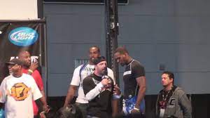 Well, it certainly didn't take long for vera to land a new opponent in the wake of antonio rogerio nogueira's. Jon Jones Vs Brandon Vera Weigh In Scuffle Ufc On Versus 1 Youtube