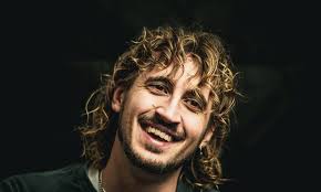 Bernie Wagner's Instagram, Twitter & Facebook