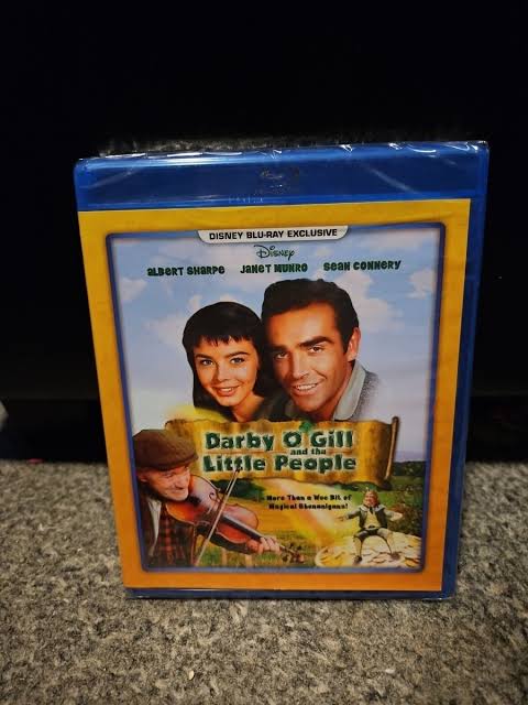 Darby O'Gill and the Little People Disney Movie Club Blu-ray (Sean Connery)  NEW