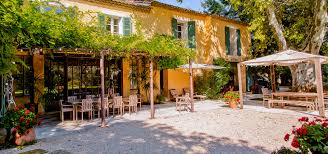 A vacation in the south of france should absolutely include a trip to saint remy de provence. Immobilier Ville Maison Appartement Villa Achat Vente Location Ajc Immobilier Saint Remy De Provence