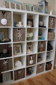 We all love watching the celebs walk the these clever entryway storage ideas will help you save time and hassle in the morning for you and these clever storage ideas you never though of are little nuggets of genius! Team Mueller Daily Tide 7 15 Decorating With Shells Beach House Storage Home Decor Beach House Decor