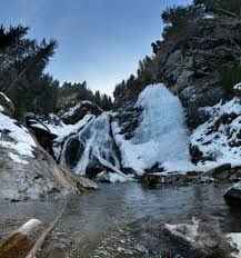 Cascada răchițele numită și vălul miresei este situată pe valea stanciului, în arealul localității răchițele din comuna mărgău, județul cluj. Cascada Valul Miresei Cluj Obiective Turistice Harta Romaniei