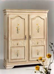 Restauration D Une Armoire De Style Provencal 2 Portes Armoire Chambre Armoire Style Provencal