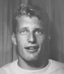 11 juni: MICHAEL OLANDER fyller 60 år. Michael tävlade för Uppsala IF och  deltog i tiokampstävlingen 1988 i Seoul. Michael kom med sina 7869 poäng på  17:e plats. Året innan vid VM