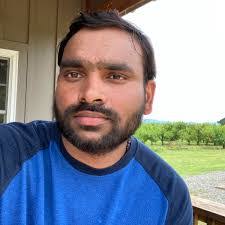 Akhil Ahuja's Instagram, Twitter & Facebook