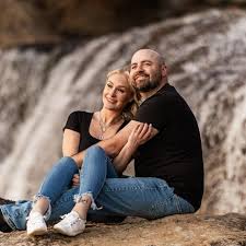 Cody Mullins and Lindsey Haskell's Wedding Website