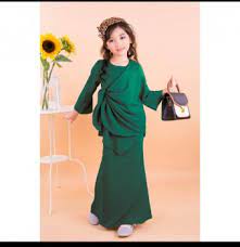 Baju melayu adalah pakaian tradisional dan kebangsaan lelaki melayu. Baju Kurung Budak Baju Terkini Kanak Kanak Baju Cantik Baju Kurung Set Baju Kurung Murah Baju Ku