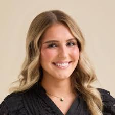 I am thrilled to announce that I have been selected to join the incredible  team at Ackermann Marketing & PR as a Summer Intern! I am incredibly  grateful for this opportunity to