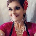 Lois Teeter's Instagram, Twitter & Facebook