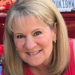 Cyndi Flowers's Instagram, Twitter & Facebook