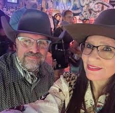 ISO a skilled, reliable farrier in the Stephenville area. I've got a mix of  horses, some stay barefoot, others have more complex shoeing needs, so I'm  looking for someone with experience &