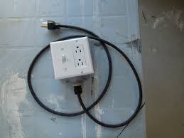 Extension cords contain copper wire through the center that varies in thickness. Diy Extension Cord With Built In Switch Safe Quick And Simple 5 Steps Instructables