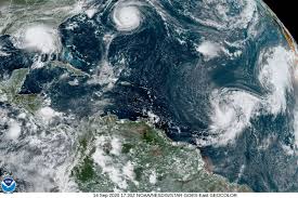 El centro nacional de huracanes de estados unidos ha empezado a seguir la evolución de la borrasca que se aproxima a la península ibérica. Datos Sobre Huracanes Cuantas Tormentas Puede Haber En El Atlantico Al Mismo Tiempo En Espanol Orlando Sentinel
