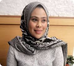 Psychotherapist & Counsellor Nadia Bari