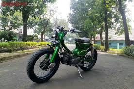 Dirinya mengaku telah bekerjasama dengan rumah modifikasi 2xp yang merupakan miliki irpandi, mereka berdua menghasilkan sebuah modifikasi yang dapat menarik perhatian masyarakat. Street Cub Kece Berbasis Honda Astrea Grand Project Rombak Motor Warisan Gridoto Com