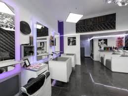 Le toilettage de la barbe. Coupe Homme En S A Lyon 29 Meilleurs Coiffeurs Pour Le Coupe Homme A Partir De 14 Uala