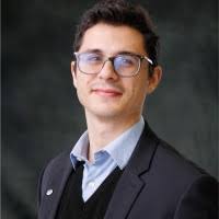 50+ perfiles de «Sakr»