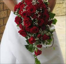 Fall wedding bouquet of roses, peonies, dahlias, asters and drie nata_zhekova / getty images winter wedding flowers. Red Rose Wedding Bouquets 20 Ravishing Reds To Choose From