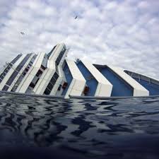 Das wrack der titanic wurde erst im jahr 1985 entdeckt. Costa Concordia Funftes Deutsches Todesopfer Bestatigt Schlechtes Wetter Verzogert Ol Abpumpen Welt