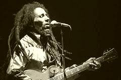 Auf jamaika war und ist bob marley ein nationalheld. Bob Marley Nesta Robert Marley 1945 1981 Geboren Am