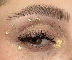 Use the l’oréal paris true match™ super blendable makeup for medium coverage that matches your skin’s tone and texture. Stars Makeup Beauty Gold Aesthetic Aesthetictumblr Model Natural Pretty