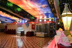 أفضل مطاعم عائلية بالمملكة لقضاء وقت ممتع مع أسرتك الرجل