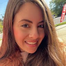 Mary Kassar's Instagram, Twitter & Facebook