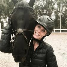 On june 8, lindsey buckingham and his wife, kristen messner, filed for divorce in los angeles county after being married for over two decades. Kristen Messner Ilovehorseskm Twitter