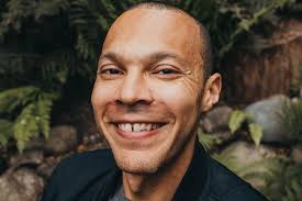 Chronicle of Philanthropy Names Andrew Simon as Top Editor