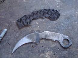 Has llegado al mejor sitio para comprar un equipo de cuchillos para. Karambit Knife Del Cs Go Homemade Tutorial Propio Peakd