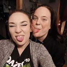 Doordash driver's kind gesture to an elderly customer with special delivery  instructions