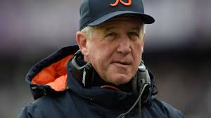 Former P.E. major John Fox wants to raise Bears admissions standards