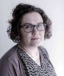 TILIOQ AALLAANNAQAAQ TILIOQ SØSÆTTER KAJAKKEN