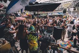 29 Best Live Music Venues In Melbourne Man Of Many Music Venue Live Music Live Music Bar