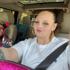 Now someone tell Tangie I wanna try her ￼macaroni salad. 👀 #YummoBucko  #foodvlogger