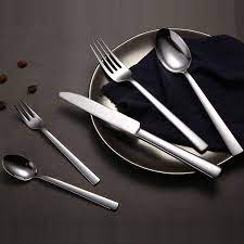 Anda dapat menambahkan bahan pemoles untuk menyempurnakan hasil akhir, seperti: Alat Makan Stainless Steel Sederhana Alat Makan Malam Modern Perak Set Sendok Garpu Peralatan Makan Pernikahan Buy Stainless Steel Sendok Garpu Restoran High End Mewah Royal Stainless Steel Set Alat Makan Classic Stainless Steel Set