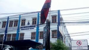Kepala sekolah dasar negeri 1 magelang. Siswi Jatuh Dari Gedung Bukannya Ditolong Malah Direkam Sd Kanisius Pertimbangkan Lapor Polisi Tribun Solo