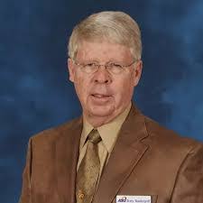 Kenneth Kennard's Instagram, Twitter & Facebook