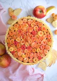Apple Roses Pie