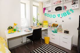 Student Bedroom Decor How To Make Your Halls Bedroom Colourful Student Bedroom Bedroom Decor Bedroom Colors