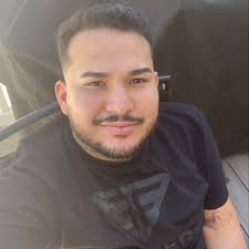 Honrando el Legado de Vida de mi papá, Elliot Ramos. Hoy en Pabellón de la  Victoria en Hormigueros, PR. Gracias a todos por estar pendiente y decir  presente para mí y todos