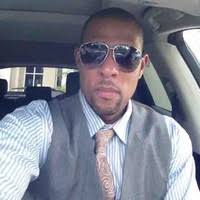 100+ profilů „Robert Houser“