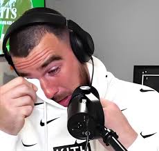 BREAKING: NFL Fans shed tears and prayed for Travis Kelce after a  HEARTBREAKING announcement ….😟 See more 👇  .https://uktalkin.com/breaking-nfl-fans-shed-tears-and-prayed-for-travis-kelce-after-a-heartbreaking-announcement-%f0%9f%98%9f/ 