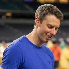 We can do anything this weekend, anything at all..." ME: "Then we gotta go  skydiving...!" @briewilcox @skydiveontario