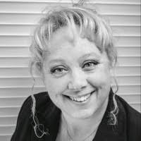 8 "Colette Lange" profiles