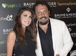 Jul 03, 2021 · flora canto su enrico brignano: Chi Flora Canto Compagna Enrico Brignano Eta Figli Vita Privata E Carriera