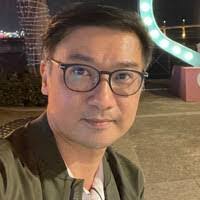 Shiu Lee's Instagram, Twitter & Facebook